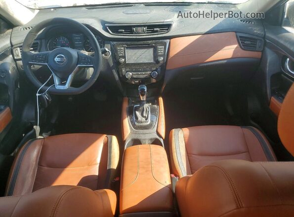 JN8AT2MT3HW398104 2017 NISSAN ROGUE Silver 