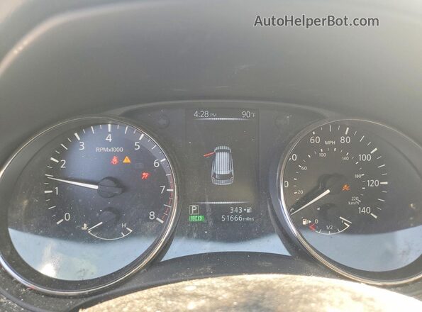 JN8AT2MT3HW398104 2017 NISSAN ROGUE Silver 