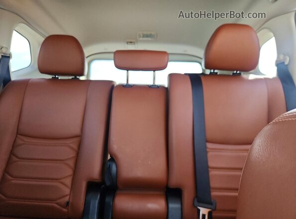 JN8AT2MT3JW486947 2018 NISSAN ROGUE White Вид задніх сидінь