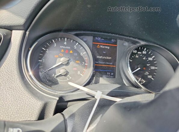 JN8AT2MT3JW486947 2018 NISSAN ROGUE White Вид щитка приладів