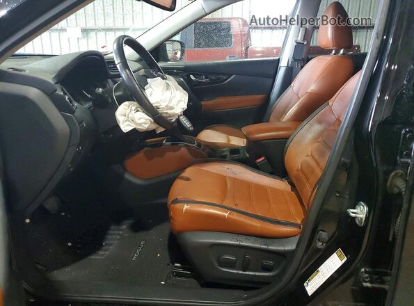 JN8AT2MT3JW487192 2018 NISSAN ROGUE Black Front interior view