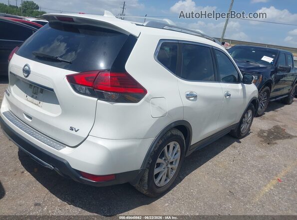 JN8AT2MT4HW135135 2017 NISSAN ROGUE White Tył prawy