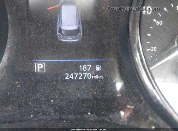 JN8AT2MT4HW135135 2017 NISSAN ROGUE White 