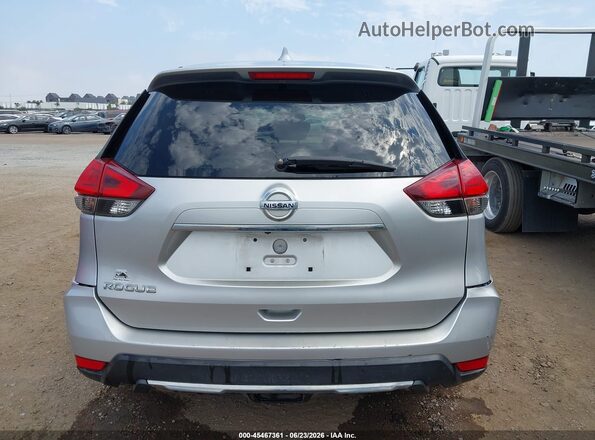 JN8AT2MT4HW136754 2017 NISSAN ROGUE Silver 