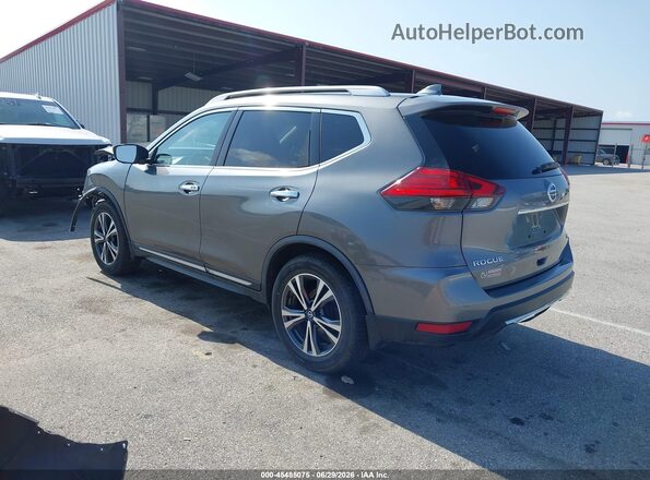 JN8AT2MT4HW146698 2017 NISSAN ROGUE Gray Trasero izquierdo