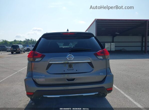 JN8AT2MT4HW146698 2017 NISSAN ROGUE Gray 