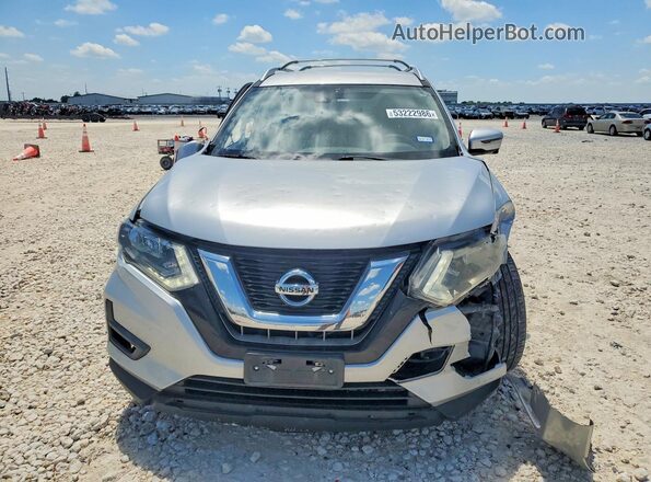 JN8AT2MT4HW390917 2017 NISSAN ROGUE Silver Դիմացի տեսք