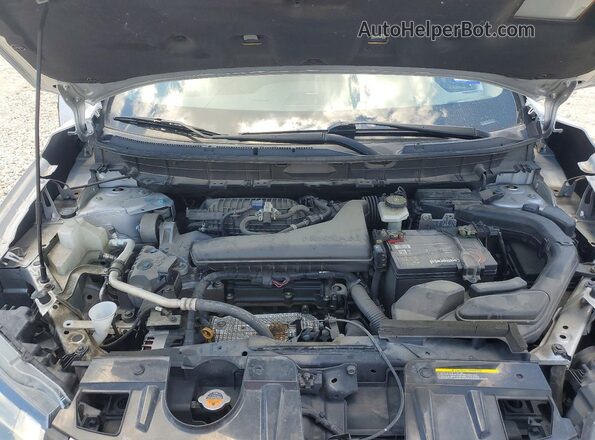 JN8AT2MT4HW390917 2017 NISSAN ROGUE Silver Շարժիչի բաժամունքի տեսք