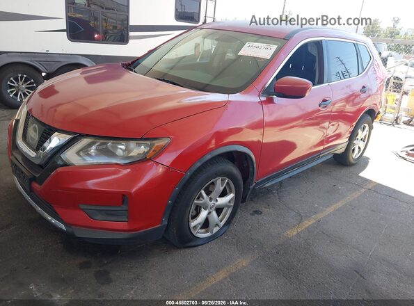 JN8AT2MT4HW398712 2017 NISSAN ROGUE Red წინა მარცხენა ხედი სამი მეოთხედიდან