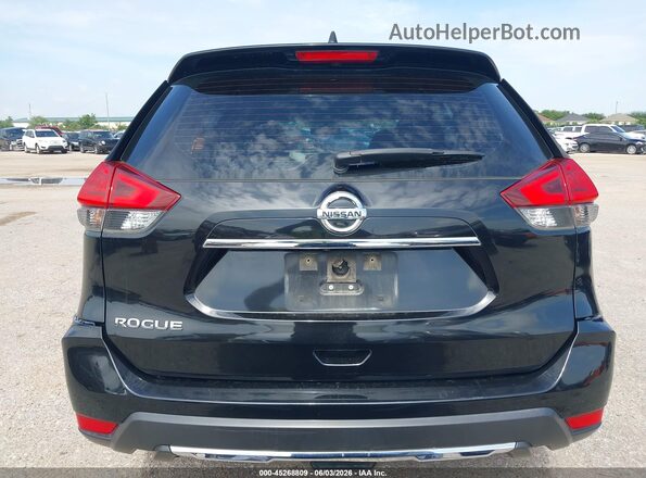 JN8AT2MT4HW400555 2017 NISSAN ROGUE Black 