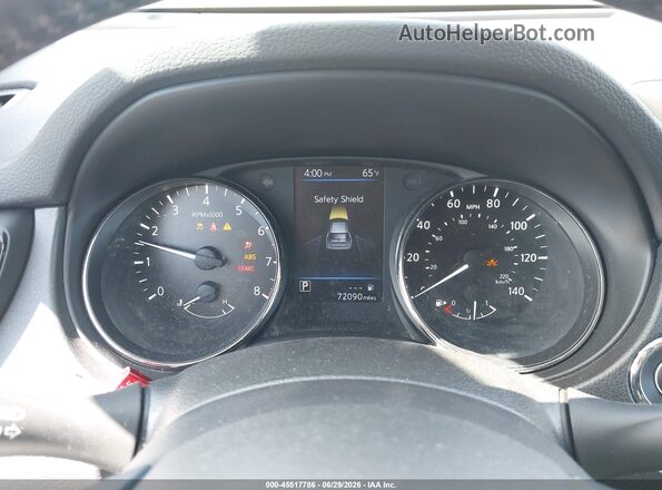 JN8AT2MT4JW454542 2018 NISSAN ROGUE Gray Rear seats view