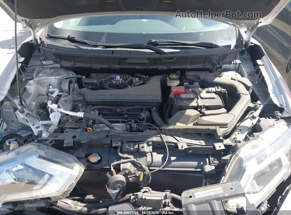 JN8AT2MT4JW454542 2018 NISSAN ROGUE Gray Rear view