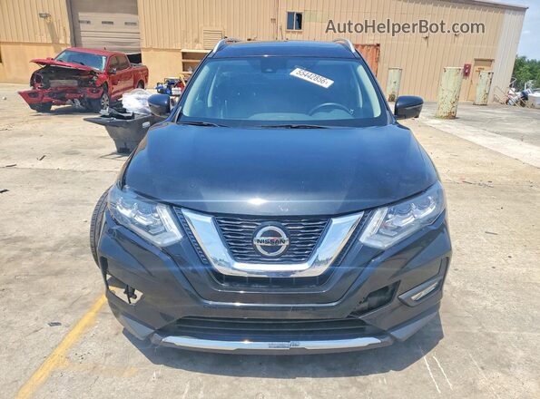 JN8AT2MT4JW489839 2018 NISSAN ROGUE Черный Вид спереди