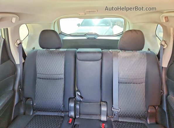 JN8AT2MT4LW043791 2020 NISSAN ROGUE Silver Rear seats view