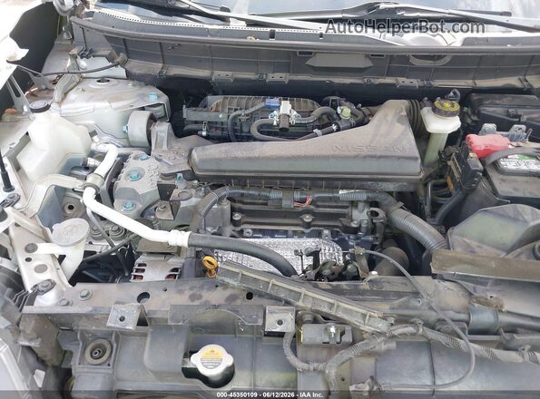 JN8AT2MT5GW025550 2016 NISSAN ROGUE Silver Rear view