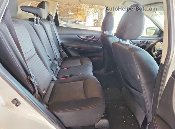 JN8AT2MT5HW152199 2017 NISSAN ROGUE Белый 