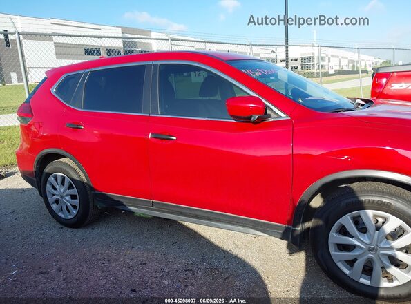 JN8AT2MT5HW391008 2017 NISSAN ROGUE Red Вид задньої частини салону