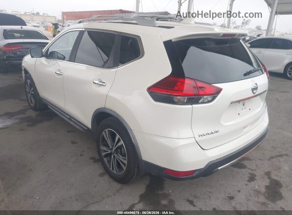 JN8AT2MT5HW403576 2017 NISSAN ROGUE Cream Rear left