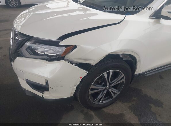 JN8AT2MT5HW403576 2017 NISSAN ROGUE Cream Front view