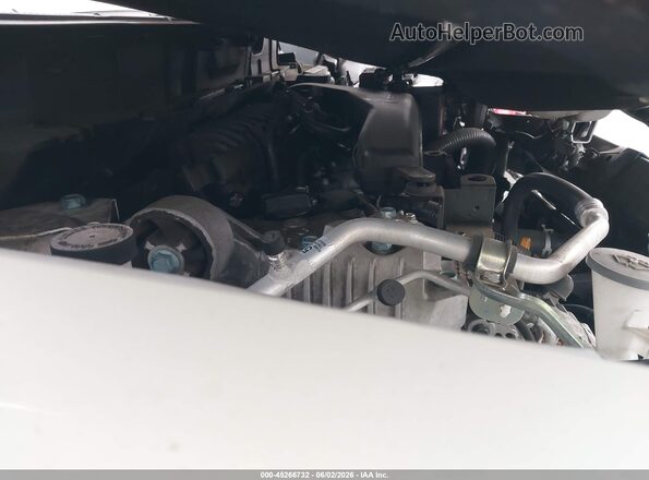 JN8AT2MT7GW015909 2016 NISSAN ROGUE White 