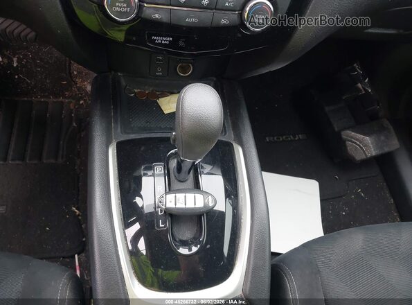 JN8AT2MT7GW015909 2016 NISSAN ROGUE White 