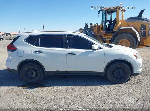 JN8AT2MT7HW135873 2017 NISSAN ROGUE White Vista interior trasera