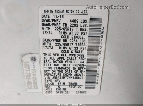 JN8AT2MT7HW135873 2017 NISSAN ROGUE White Vista del compartimento del motor