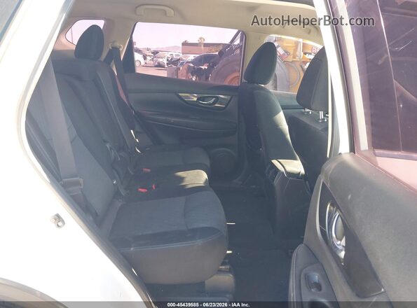JN8AT2MT7HW135873 2017 NISSAN ROGUE White Vista de la etiqueta del VIN