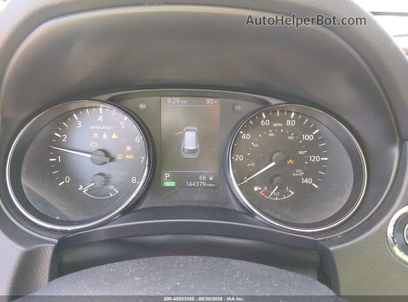 JN8AT2MT7JW466328 2018 NISSAN ROGUE Белый Вид задних сидений