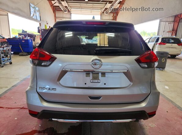 JN8AT2MT7LW038987 2020 NISSAN ROGUE Silver უკანა ხედი