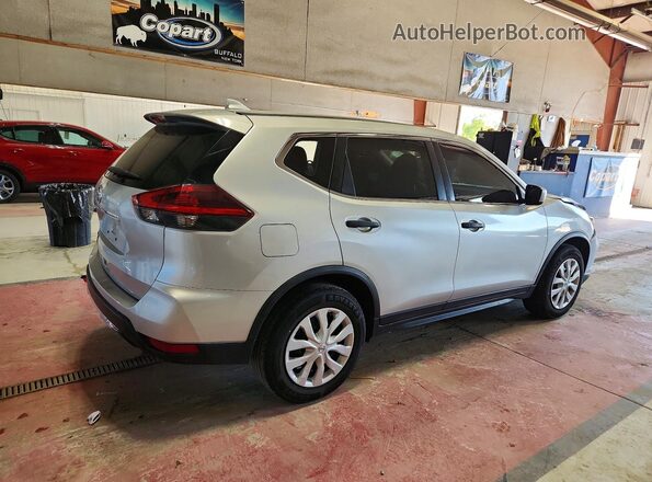 JN8AT2MT7LW038987 2020 NISSAN ROGUE Silver უკანა მარჯვენა