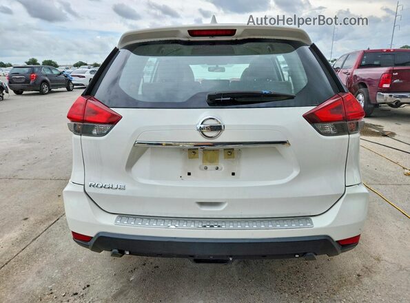 JN8AT2MT8HW137809 2017 NISSAN ROGUE White 