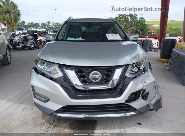 JN8AT2MT9JW489884 2018 NISSAN ROGUE Серебряный 