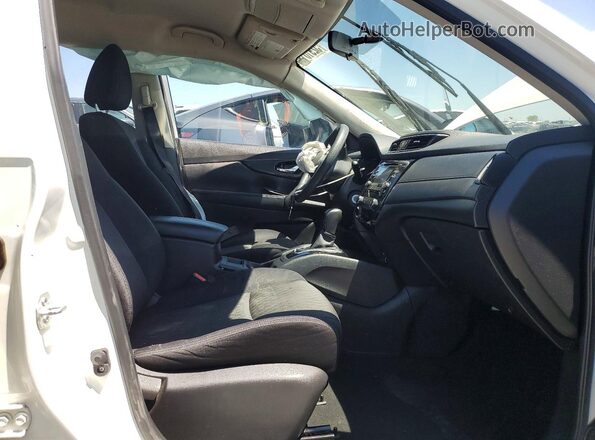 JN8AT2MTXHW150027 2017 NISSAN ROGUE White 