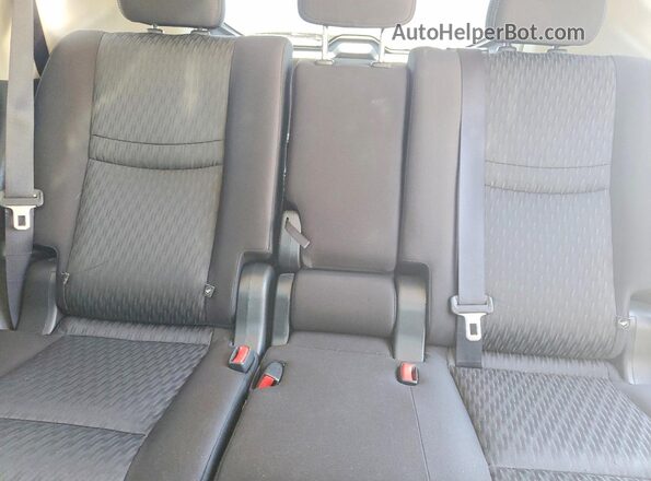 JN8AT2MTXJW488131 2018 NISSAN ROGUE Black Հետևի նստատեղերի տեսք