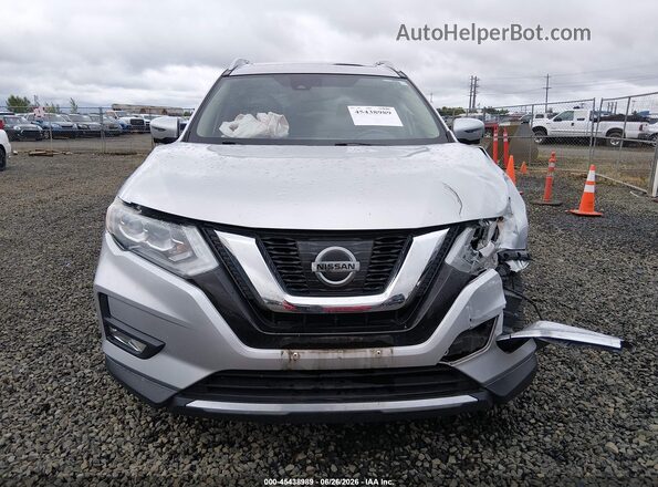 JN8AT2MV0HW019075 2017 NISSAN ROGUE Silver Rear interior view