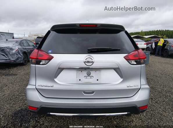 JN8AT2MV0HW019075 2017 NISSAN ROGUE Silver 