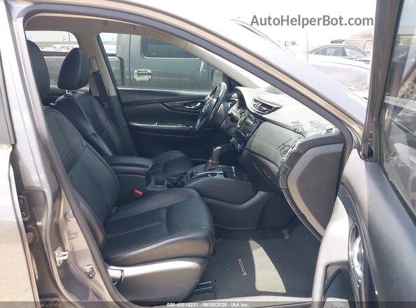 JN8AT2MV0JW318233 2018 NISSAN ROGUE Gray Вид салону спереду