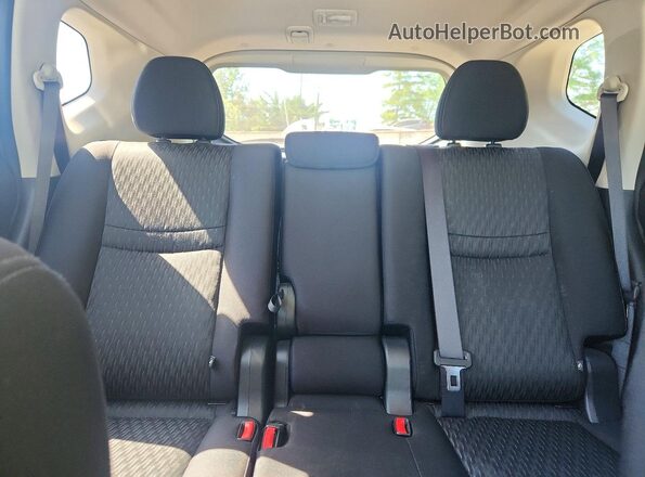 JN8AT2MV1KW384341 2019 NISSAN ROGUE Silver 