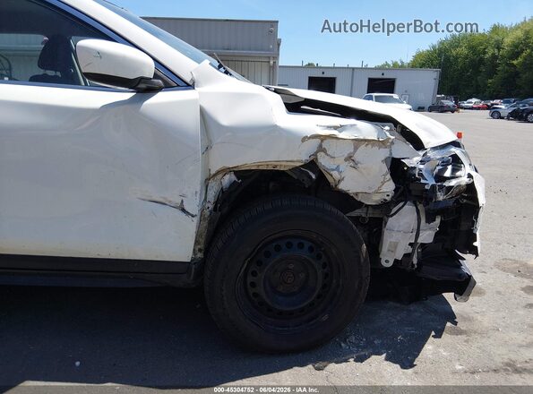 JN8AT2MV2HW005565 2017 NISSAN ROGUE Белый Вид спереди
