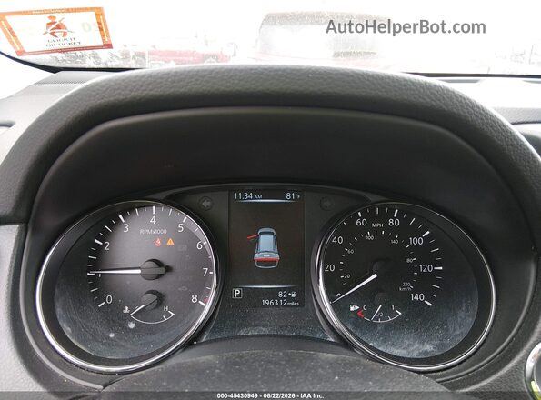 JN8AT2MV2HW020793 2017 NISSAN ROGUE Black Widok tylnych siedzeń