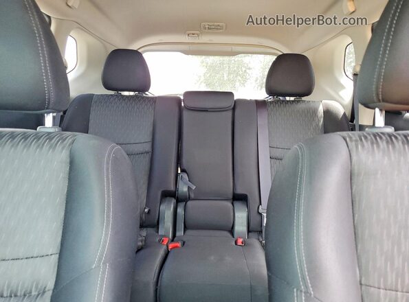 JN8AT2MV2HW024066 2017 NISSAN ROGUE Gray Հետևի նստատեղերի տեսք