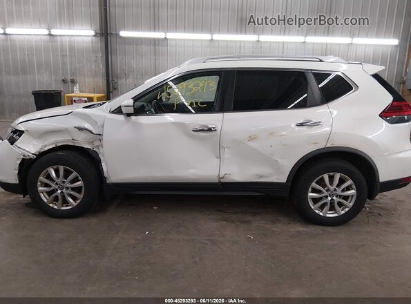 JN8AT2MV2HW282765 2017 NISSAN ROGUE White 