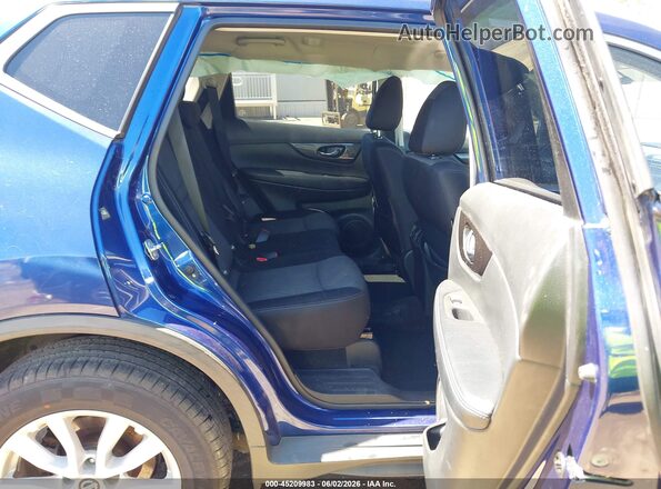 JN8AT2MV2JW347135 2018 NISSAN ROGUE Blue Widok naklejki z numerem VIN