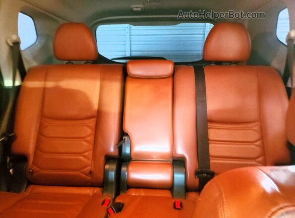 JN8AT2MV2JW348866 2018 NISSAN ROGUE Black Rear seats view
