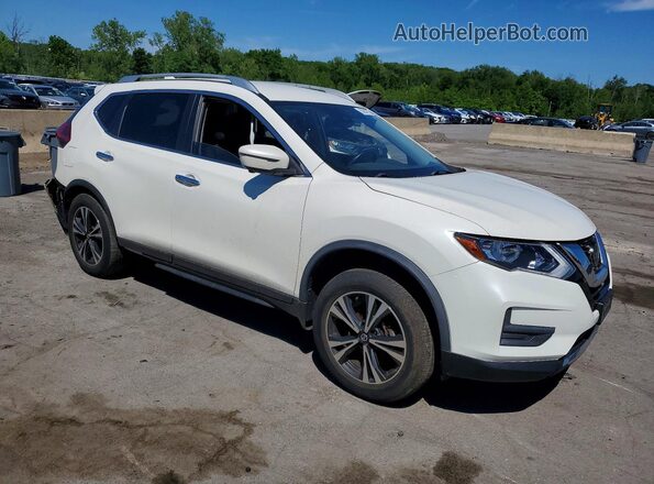 JN8AT2MV2LW136519 2020 NISSAN ROGUE White Delantero derecho