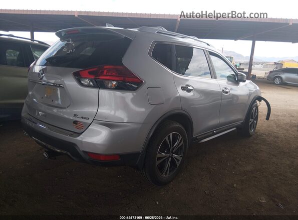 JN8AT2MV3HW014663 2017 NISSAN ROGUE Silver Tył prawy