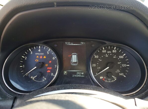 JN8AT2MV3HW250357 2017 NISSAN ROGUE Silver ხელსაწყოთა პანელის ხედი