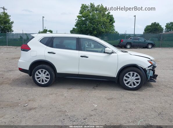 JN8AT2MV4HW013845 2017 NISSAN ROGUE White ხელსაწყოთა პანელის ხედი