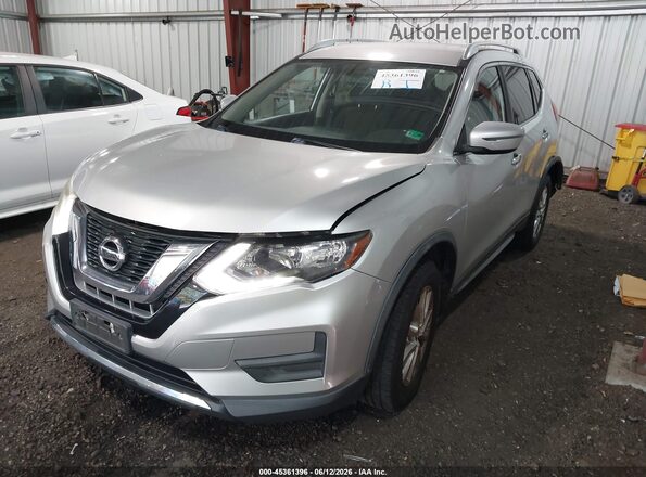 JN8AT2MV4HW016146 2017 NISSAN ROGUE Silver Przód lewy